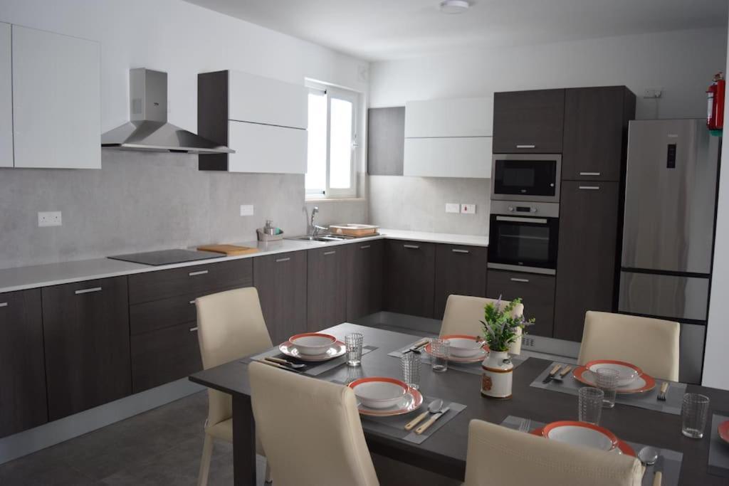 Lovely 3-Bedroom Apartment In L-Iklin Extérieur photo